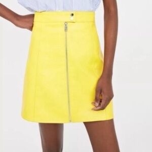 NWT Zara Vegan Leather Center Front Zipper A-Line SMALL